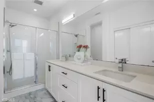 158 Placemark, Irvine, CA 92614 - Photo 33