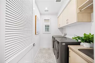 111 Winnett, Irvine, CA 92602 - Photo 29