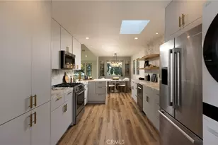 212 E 19th St, Costa Mesa, CA 92627 - Photo 9