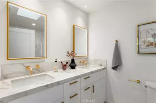 212 E 19th St, Costa Mesa, CA 92627 - Photo 29