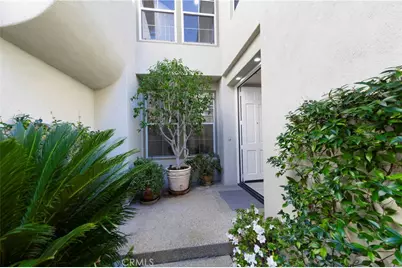 28 Brigmore Aisle, Irvine, CA 92603 - Photo 5