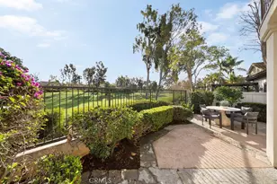 15 Via Floria, Rancho Santa Margarita, CA 92688 - Photo 3