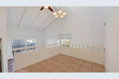 2600 W Segerstrom Avenue #D, Santa Ana, CA 92704 - Photo 9