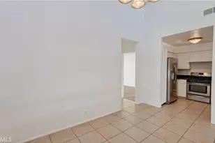 2600 W Segerstrom Ave, Santa Ana, CA 92704 - Photo 11