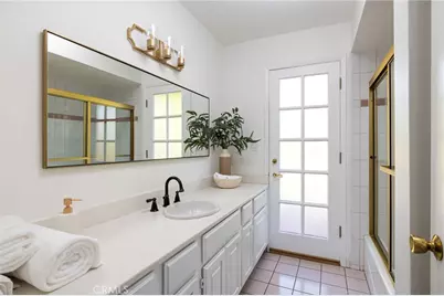 1430 Lincoln, Newport Beach, CA 92660 - Photo 23