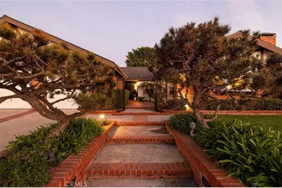 1430 Lincoln, Newport Beach, CA 92660 - Photo 39