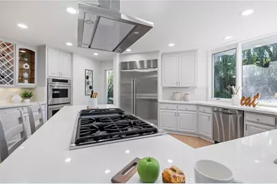 25 Rue Grand Ducal, Newport Beach, CA 92660 - Photo 17