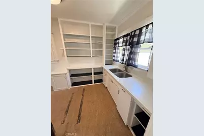 318 N Claudina, Anaheim, CA 92805 - Photo 7