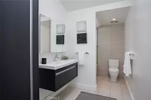 11 Greenbriar, Newport Beach, CA 92660 - Photo 23