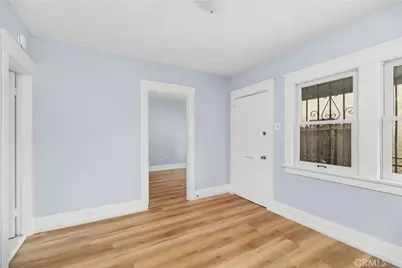 1070 N Loma Vista Drive, Long Beach, CA 90813 - Photo 7