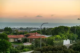 19 Harbor Pointe, Corona del Mar, CA 92625 - Photo 53