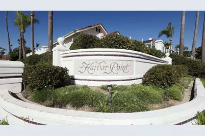 19 Harbor Pointe, Corona del Mar, CA 92625 - Photo 5