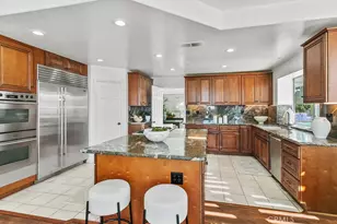 19 Harbor Pointe, Corona del Mar, CA 92625 - Photo 17