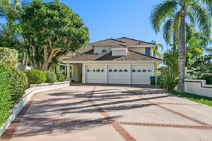 19 Harbor Pointe, Corona del Mar, CA 92625 - Photo 1