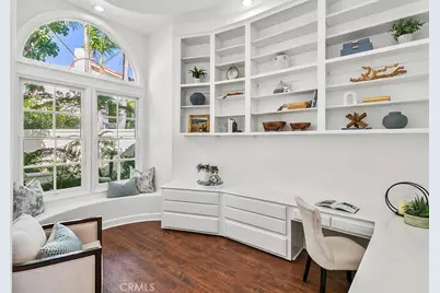 19 Harbor Pointe, Corona del Mar, CA 92625 - Photo 9