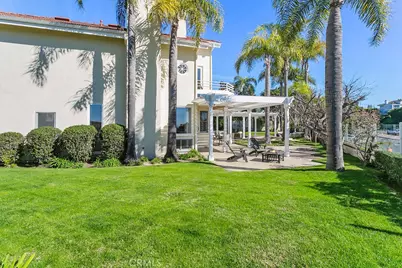 19 Harbor Pointe, Corona del Mar, CA 92625 - Photo 47