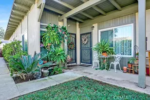 101 Clearbrook Ln, Costa Mesa, CA 92626 - Photo 11