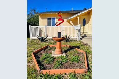 633 Maple Way, Upland, CA 91786 - Photo 3