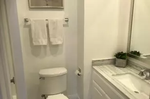 100 Scholz Plaza Ph1, Newport Beach, CA 92663 - Photo 9