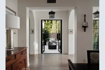 9 Boardwalk, Newport Beach, CA 92660 - Photo 19