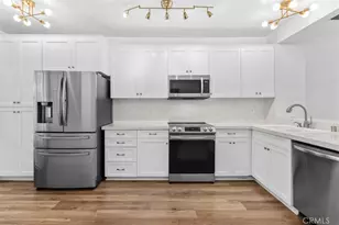 20331 Bluffside Cir, Huntington Beach, CA 92646 - Photo 5