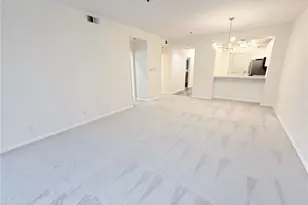 20331 Bluffside Cir, Huntington Beach, CA 92646 - Photo 13