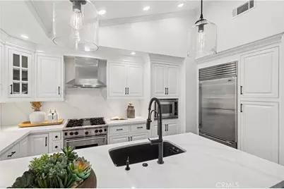 990 Bayside Cove #609, Newport Beach, CA 92660 - Photo 11