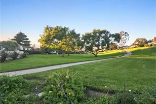 1954 Vista Caudal, Newport Beach, CA 92660 - Photo 25