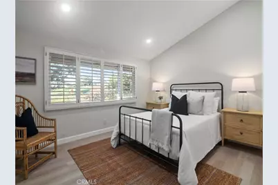 1954 Vista Caudal, Newport Beach, CA 92660 - Photo 33