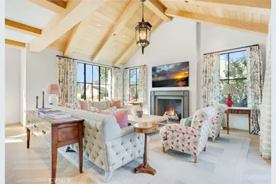 2571 Vista, Newport Beach, CA 92663 - Photo 7