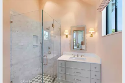 2571 Vista, Newport Beach, CA 92663 - Photo 35