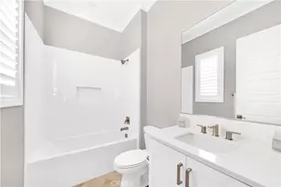 249 Chorus, Irvine, CA 92618 - Photo 17