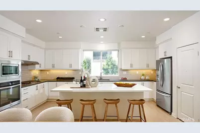 743 Beacon, Irvine, CA 92618 - Photo 5