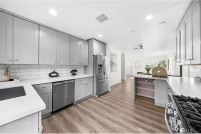 5429 W 76th, Los Angeles, CA 90045 - Photo 13