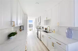 4001 Warner, Huntington Beach, CA 92649 - Photo 11