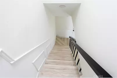 4001 Warner, Huntington Beach, CA 92649 - Photo 15