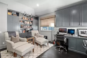 2601 Bayshore Dr, Newport Beach, CA 92663 - Photo 31