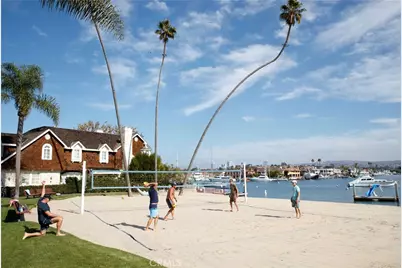 2601 Bayshore Drive, Newport Beach, CA 92663 - Photo 41
