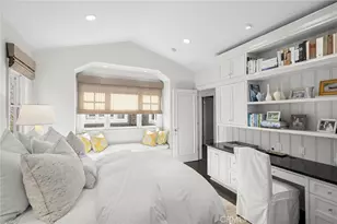 2601 Bayshore Dr, Newport Beach, CA 92663 - Photo 33