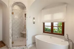 1302 Skyline Dr, Laguna Beach, CA 92651 - Photo 23