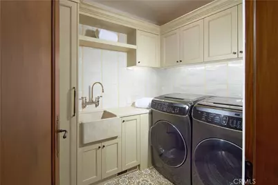 1302 Skyline Drive, Laguna Beach, CA 92651 - Photo 35