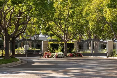 9 Limoges, Newport Coast, CA 92657 - Photo 33
