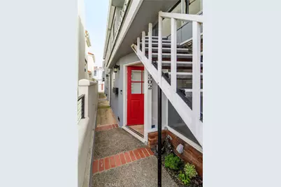 302 S Bay Front, Newport Beach, CA 92662 - Photo 5