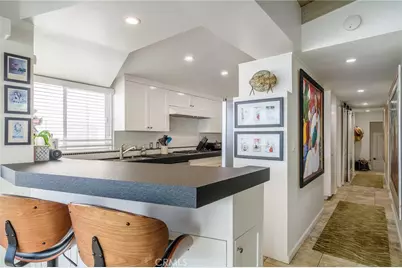 302 S Bay Front, Newport Beach, CA 92662 - Photo 39