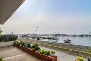 302 S Bay Front, Newport Beach, CA 92662 - Photo 3