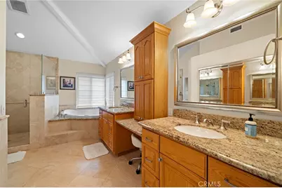 2811 N Roxbury, Orange, CA 92867 - Photo 21