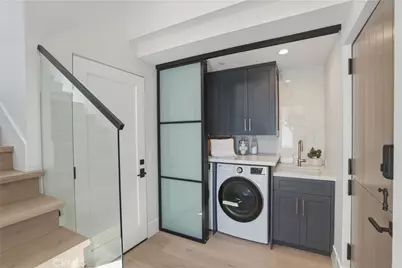 605 1/2 Carnation, Corona del Mar, CA 92625 - Photo 17