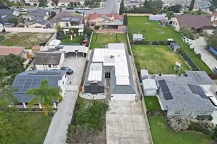 916 N W, Anaheim, CA 92801 - Photo 25