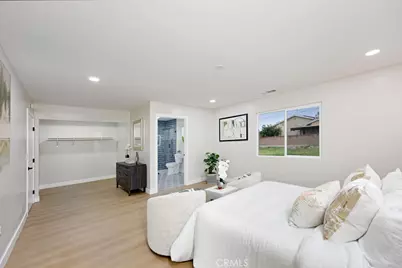 916 N West, Anaheim, CA 92801 - Photo 19
