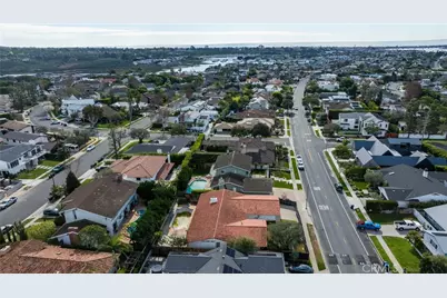 1412 Santiago Dr, Newport Beach, CA 92660 - Photo 21